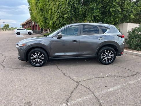 Used 2018 MAZDA CX-5 Touring w/ Preferred Equipment Package AWD/4WD image 5