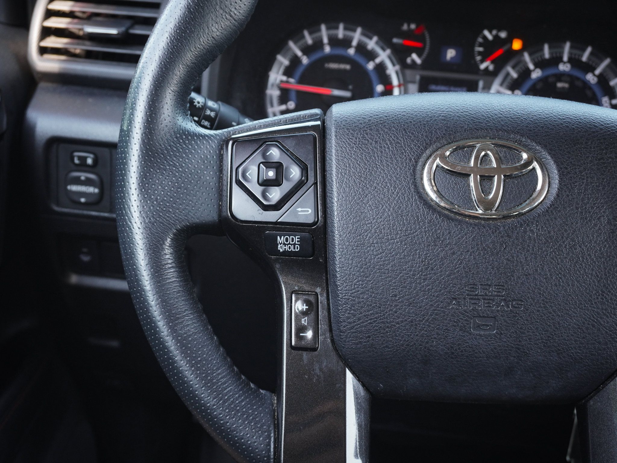 Used 2019 Toyota 4Runner TRD Off-Road AWD/4WD image 20
