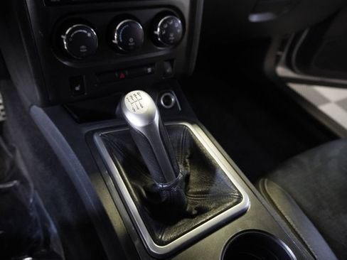 Used 2009 Dodge Challenger SRT8 w/ SRT Option Group II image 21