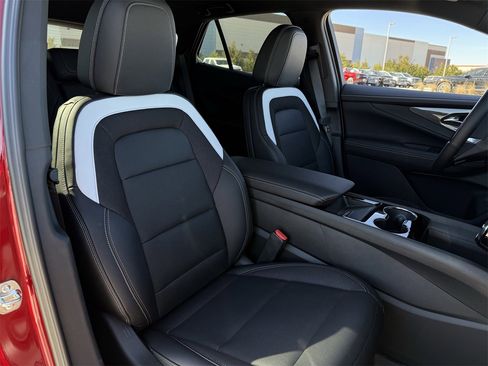 New 2026 Chevrolet Blazer EV LT image 24