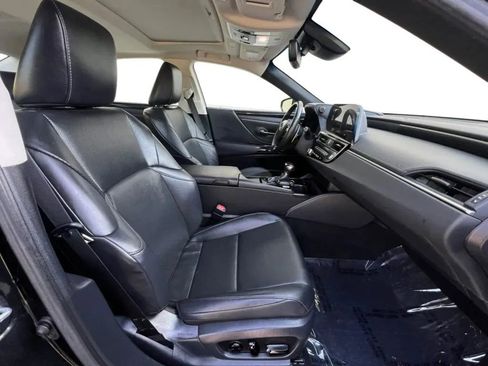 Used 2023 Lexus ES 350 w/ Accessory Package (Z1) image 13