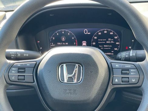 Certified 2025 Honda Accord SE image 12