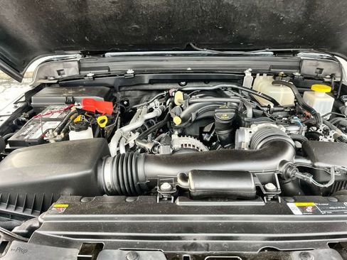 Used 2023 Jeep Gladiator Overland image 20