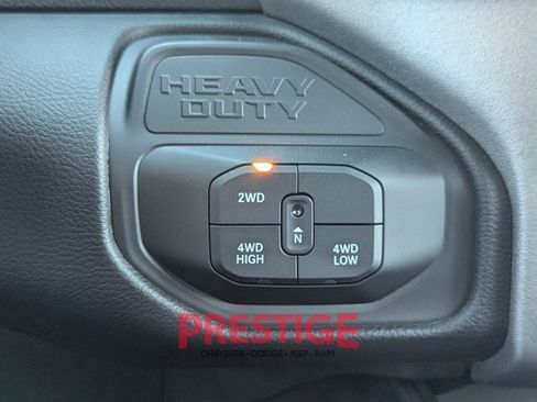 New 2025 RAM 3500 Big Horn AWD/4WD image 17