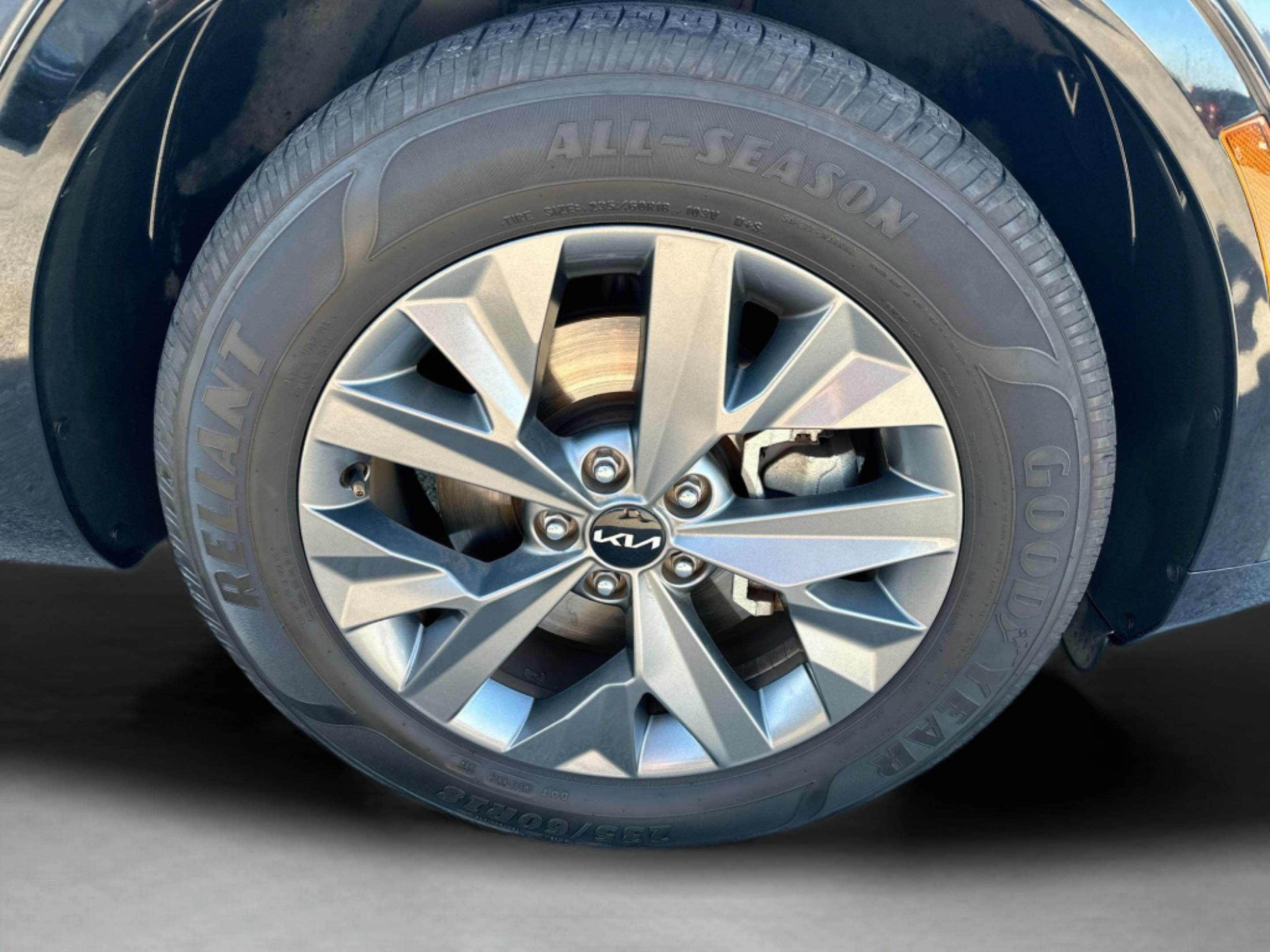 Used 2023 Kia Sportage SX FWD image 29