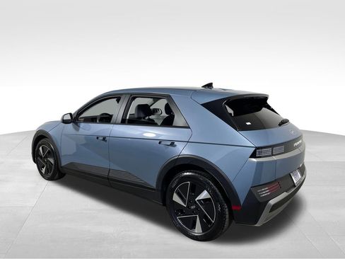 New 2026 Hyundai Ioniq 5 SE RWD image 3