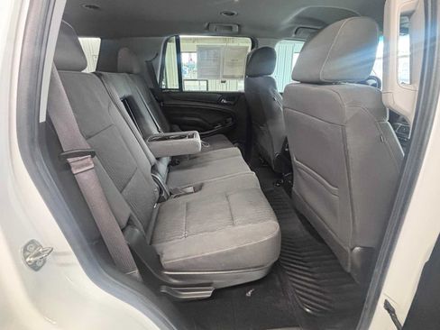 Used 2016 GMC Yukon SLE w/ Convenience Package AWD/4WD image 13
