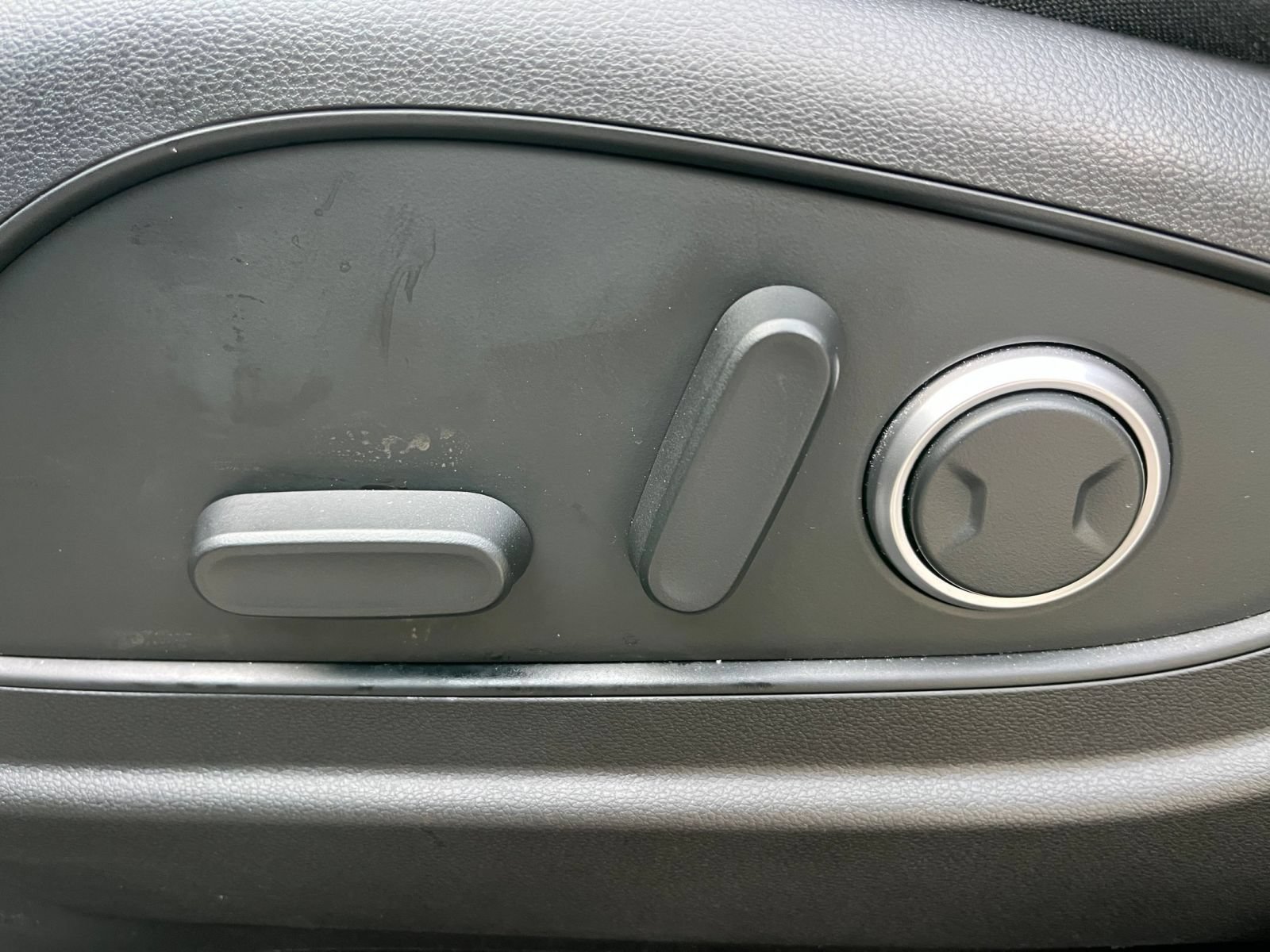 Used 2026 Hyundai Palisade SEL FWD image 21