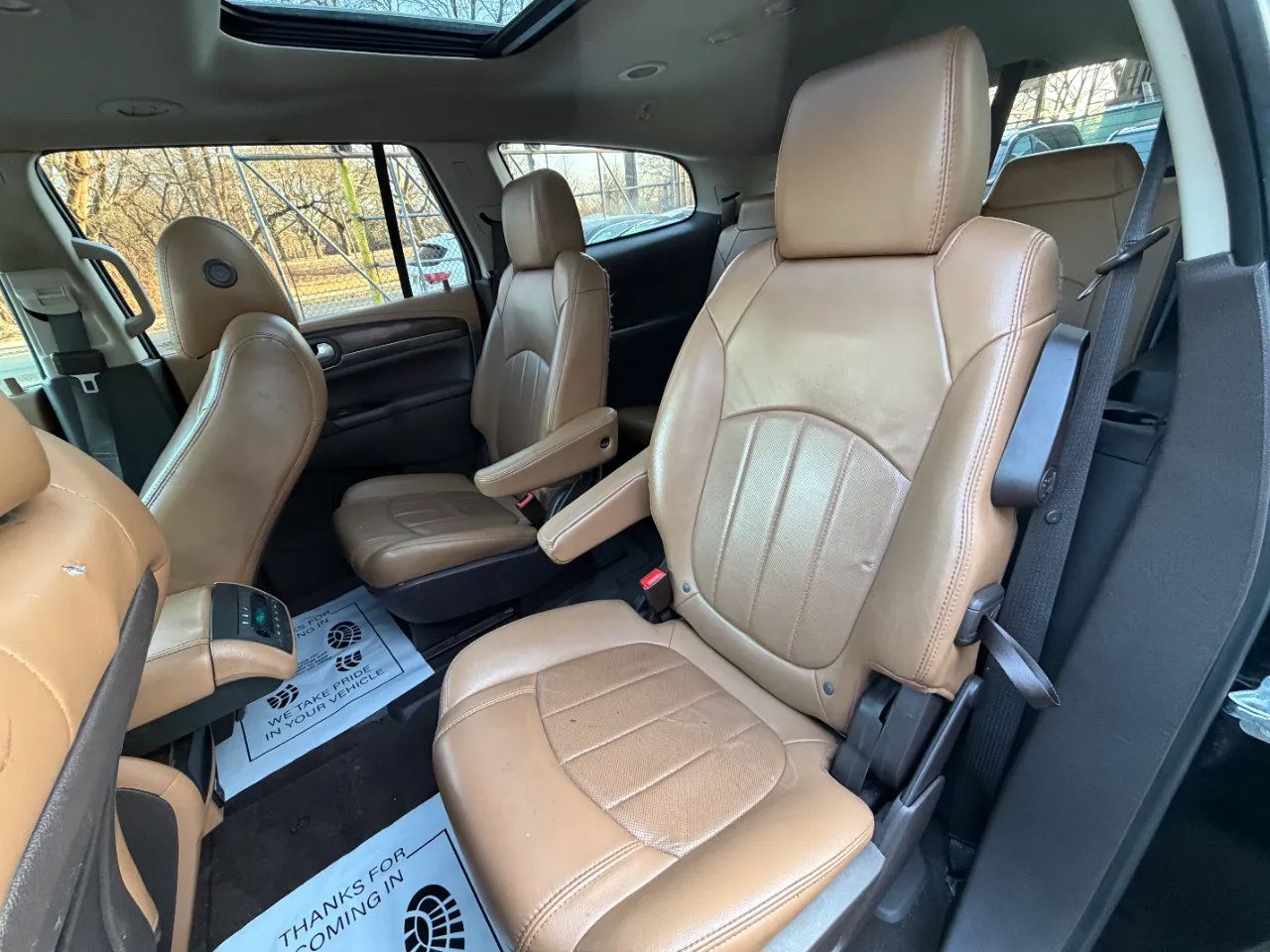 Used 2016 Buick Enclave Leather AWD/4WD image 27