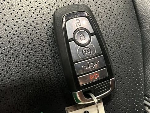 Used 2024 Ford F150 Lariat AWD/4WD image 46