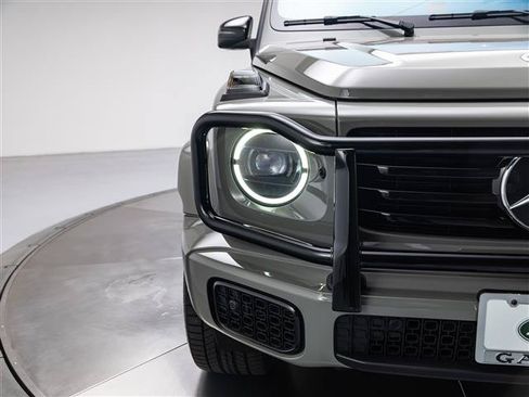 Used 2025 Mercedes-Benz G 550 image 10