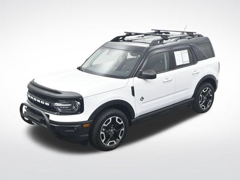 Used 2023 Ford Bronco Sport Outer Banks w/ Tech Package AWD/4WD image 31