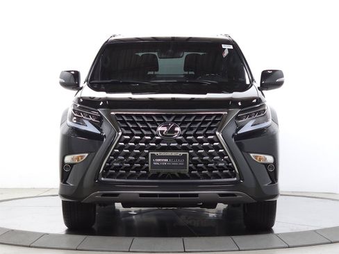 Used 2023 Lexus GX 460 Premium AWD/4WD image 2