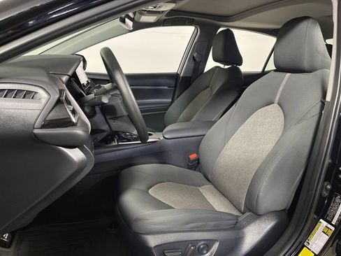 Certified 2024 Toyota Camry LE w/ Convenience Package image 12