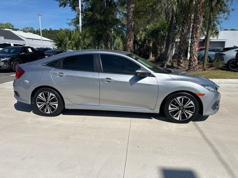 Used 2016 Honda Civic EX-L image 3