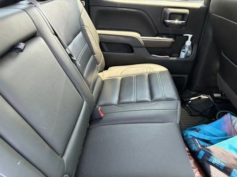 Used 2018 GMC Sierra 2500 Denali w/ Duramax Plus Package AWD/4WD image 44