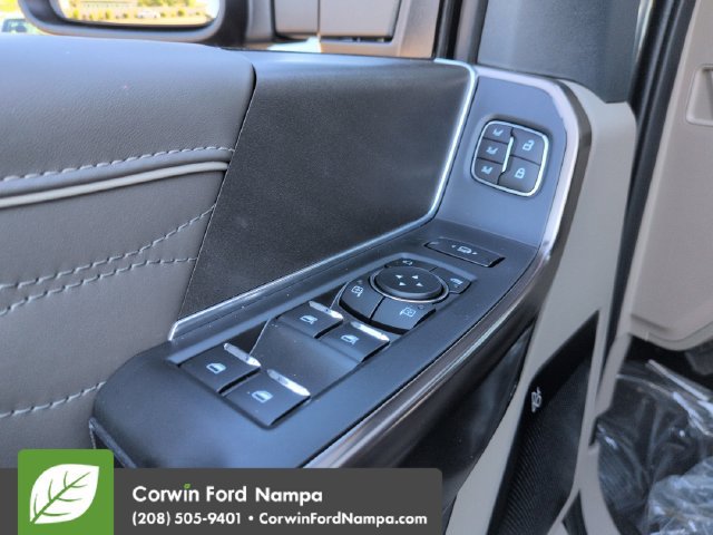 New 2026 Ford F250 Platinum w/ Platinum Plus Package AWD/4WD image 11