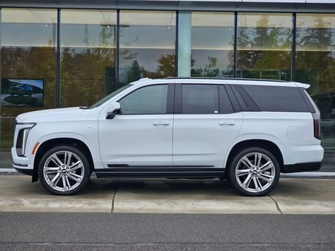 New 2026 Cadillac Escalade Platinum Sport AWD/4WD image 2