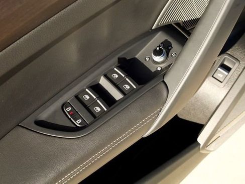 Used 2024 Audi Q5 2.0T Premium Plus image 29