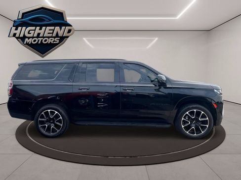 Used 2023 Chevrolet Suburban RST w/ Luxury Package AWD/4WD image 9