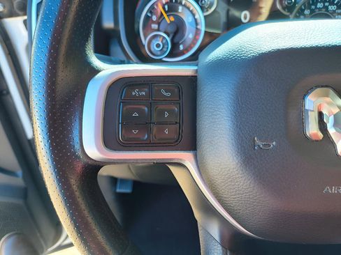 Used 2019 RAM 2500 Big Horn image 19