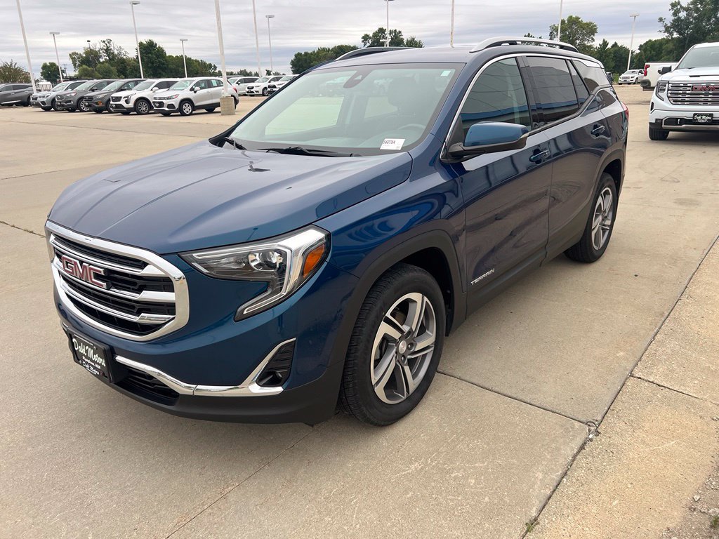 Used 2020 GMC Terrain SLT w/ Preferred Package AWD/4WD image 4