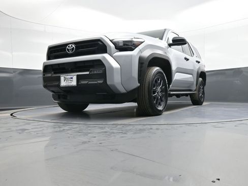 Certified 2025 Toyota 4Runner SR5 image 25