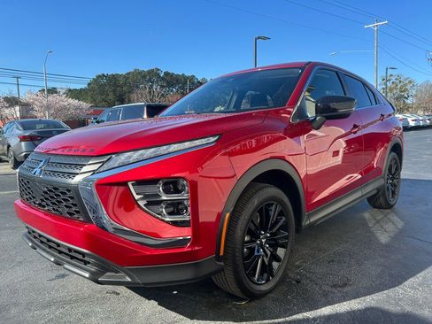 Used 2024 Mitsubishi Eclipse Cross LE image 4