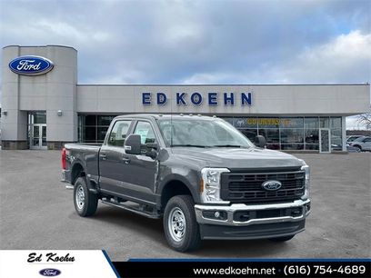 New 2026 Ford F350 XL w/ FX4 Off-Road Package