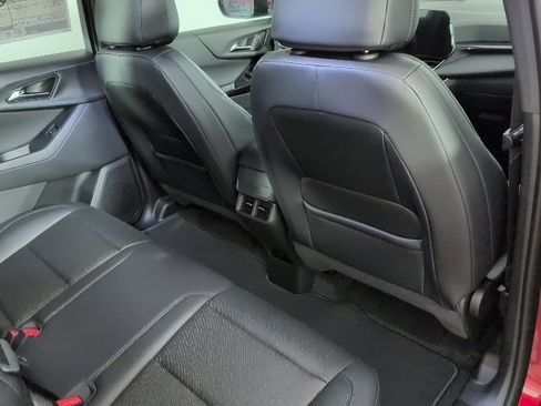 New 2026 Chevrolet Equinox LT w/ Convenience Package II image 11