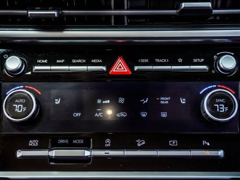 Used 2024 Hyundai Santa Fe SEL FWD image 19