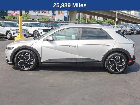 Used 2024 Hyundai Ioniq 5 SEL AWD/4WD image 8