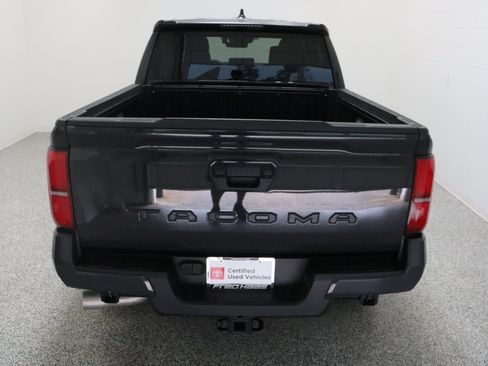 Used 2025 Toyota Tacoma SR5 RWD image 8