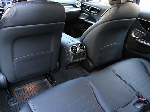 Used 2023 Mercedes-Benz C 43 AMG 4MATIC Sedan w/ Pinnacle Trim Package image 11