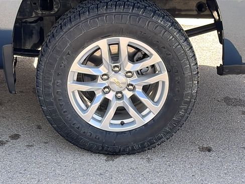 Used 2020 Chevrolet Silverado 1500 LT w/ Texas Edition image 5