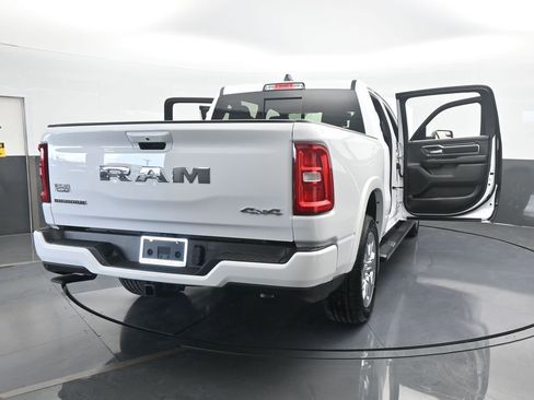 Used 2025 RAM 1500 Big Horn AWD/4WD image 70