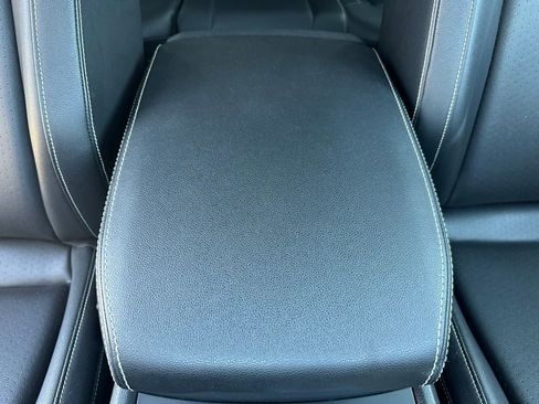 Used 2020 Volkswagen Atlas Cross Sport SE w/ Towing Package image 48