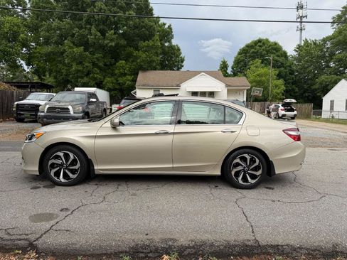 Used 2016 Honda Accord EX-L image 6