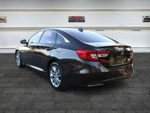 Used 2018 Honda Accord LX image 5