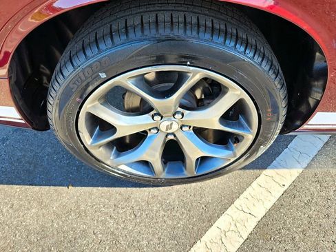 Used 2017 Dodge Challenger SXT image 12