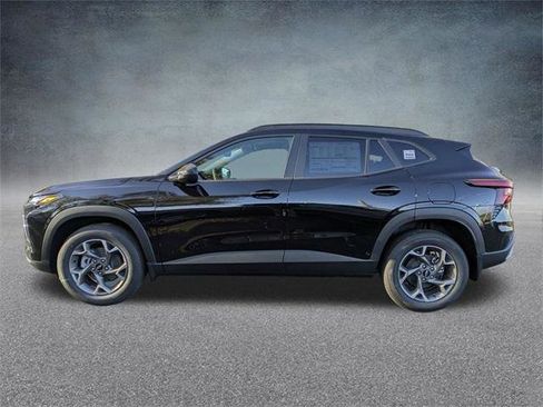 New 2026 Chevrolet Trax LT image 7