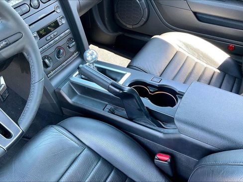 Used 2009 Ford Mustang GT image 14