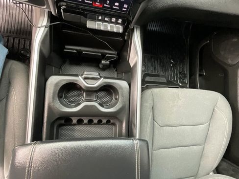 Used 2023 RAM 1500 Big Horn image 32