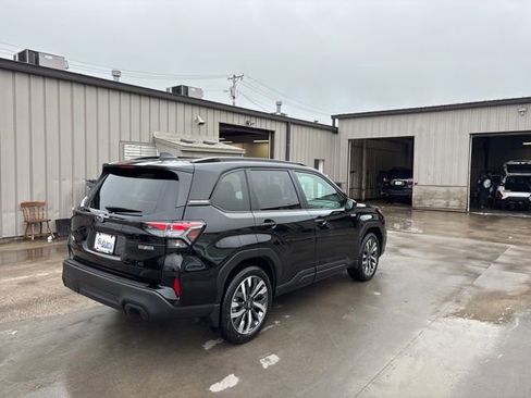 New 2026 Subaru Forester Touring AWD/4WD image 7