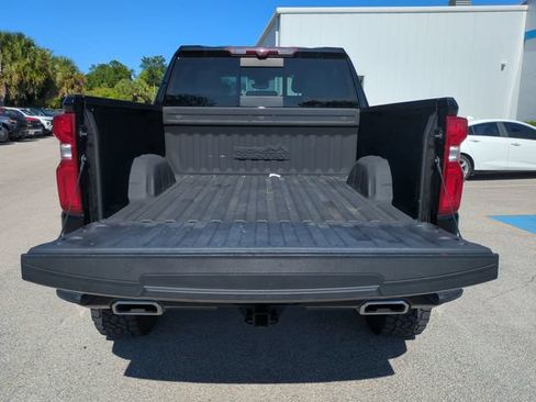 Used 2023 Chevrolet Silverado 1500 High Country w/ High Country Premium Package AWD/4WD image 14