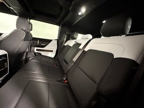 Used 2024 GMC Hummer EV 3X AWD/4WD image 37