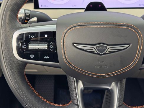 Used 2026 Genesis GV70 3.5T Sport Prestige image 18