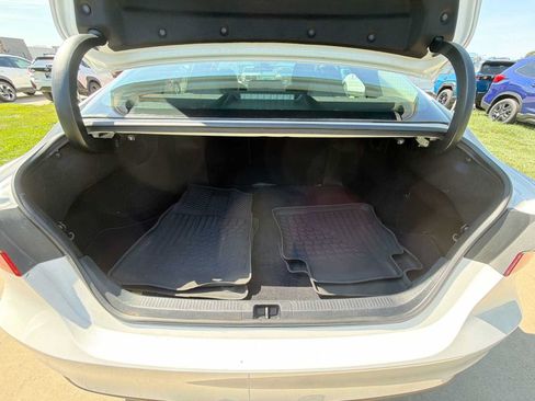 Used 2021 Toyota Camry LE FWD image 27