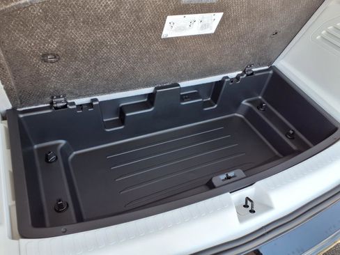 New 2026 GMC Acadia Denali w/ Super Cruise Package AWD/4WD image 31