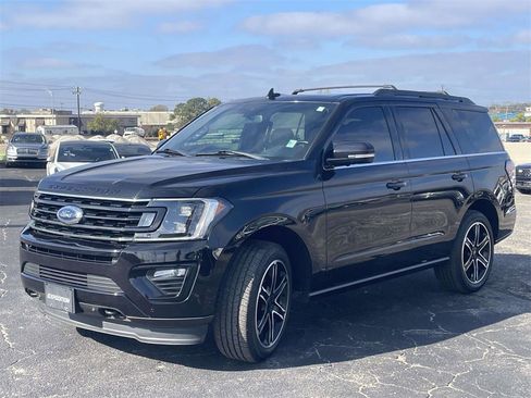 Used 2019 Ford Expedition Limited w/ Equipment Group 303A image 7